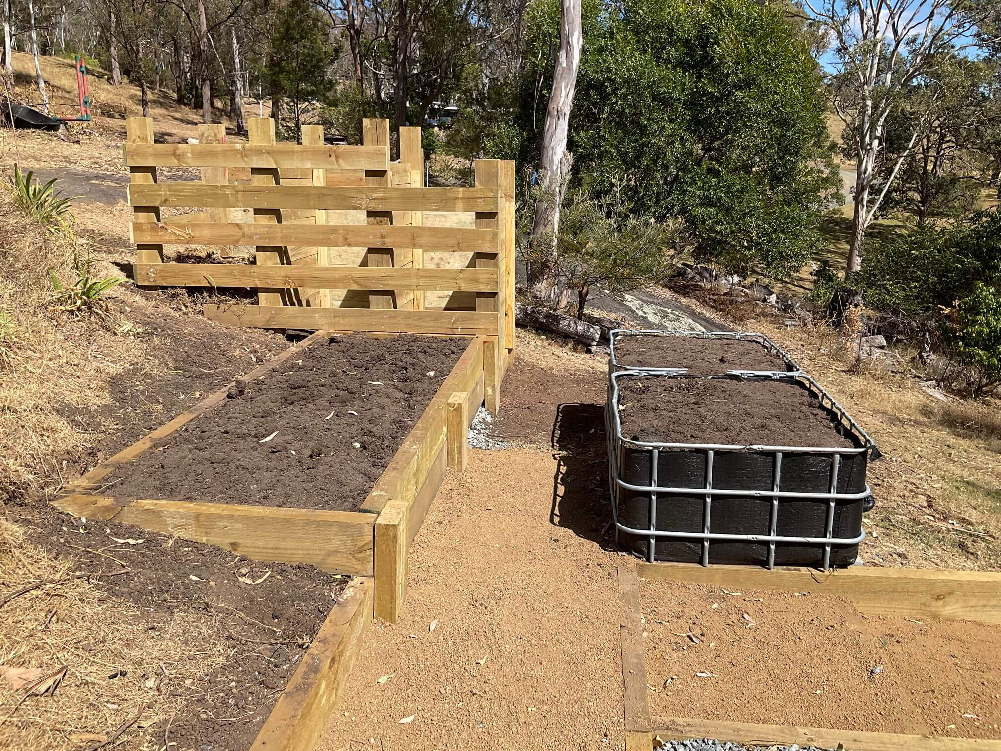 Farmer Phil IBC vegetable wicking bed pods with hardwood base